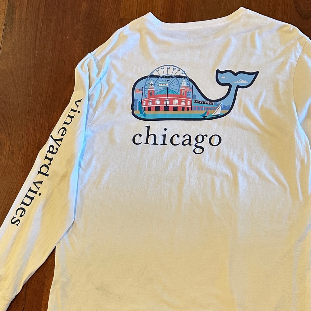 Vineyard Vines White Chicago Whale Graphic Tee